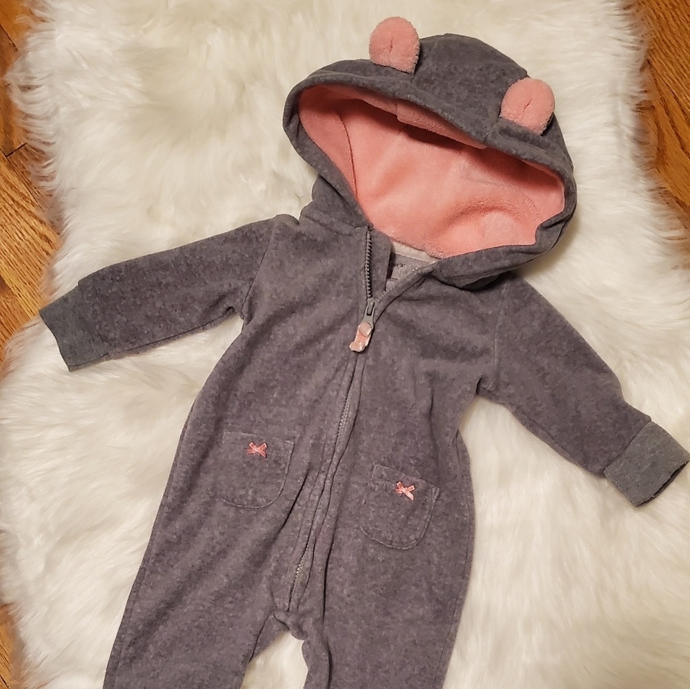 🦄Carter's fleece one piece